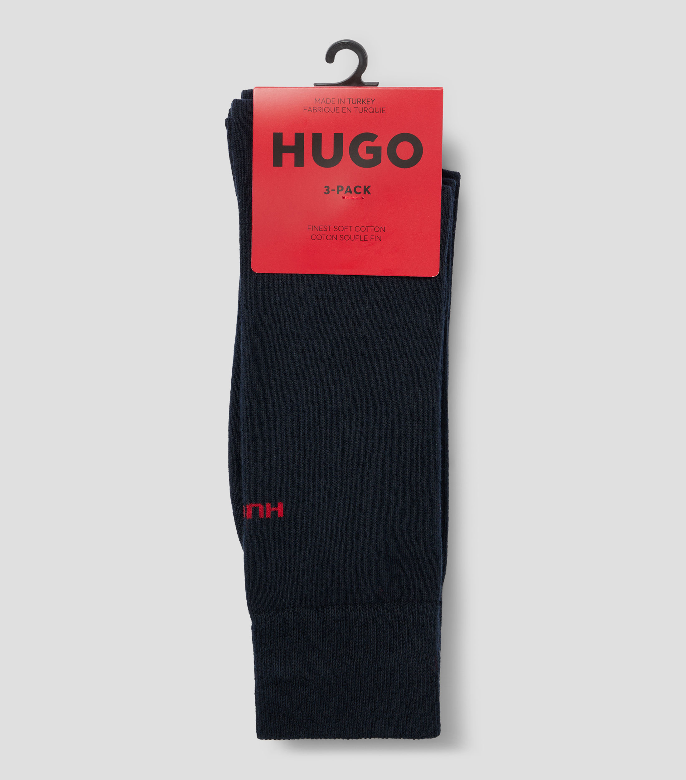 Paquete de tres pares de calcetines de largo estándar con logo Hombre